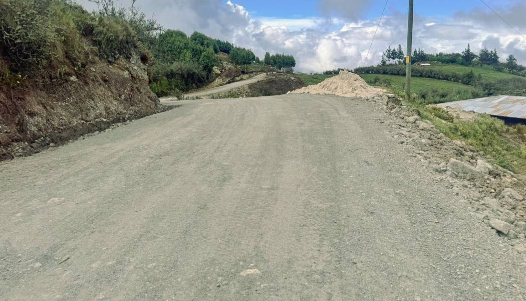 Avances de la carretera Ojos Corral, Picacho, Sangal en Hualgayoc.